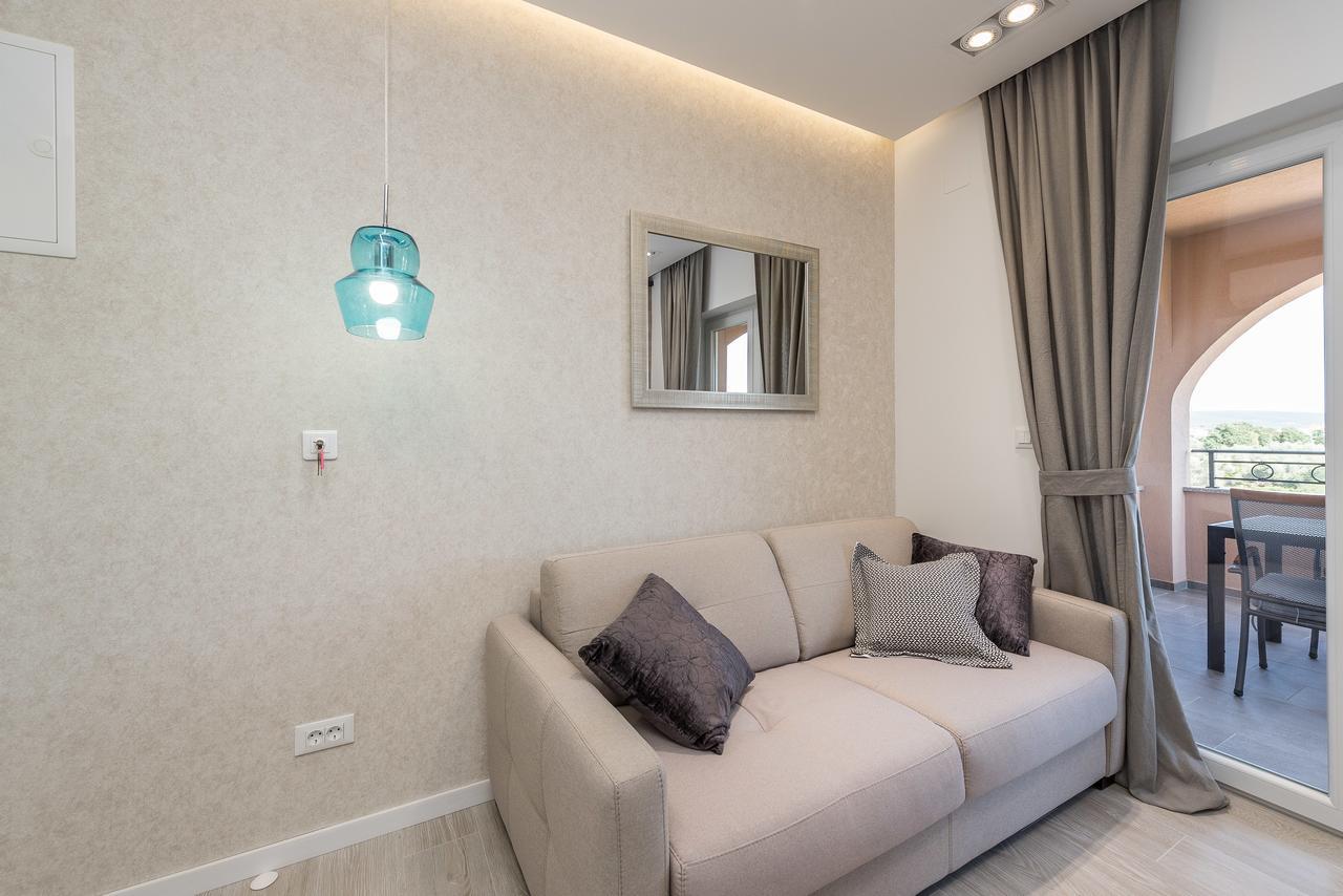 Luxury Apartments Garden Sukošan Eksteriør bilde