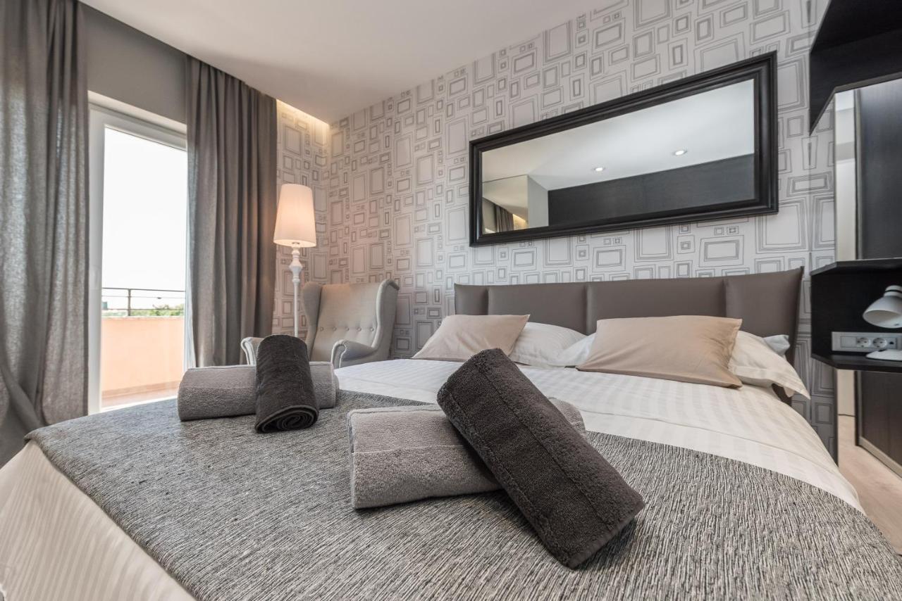 Luxury Apartments Garden Sukošan Eksteriør bilde